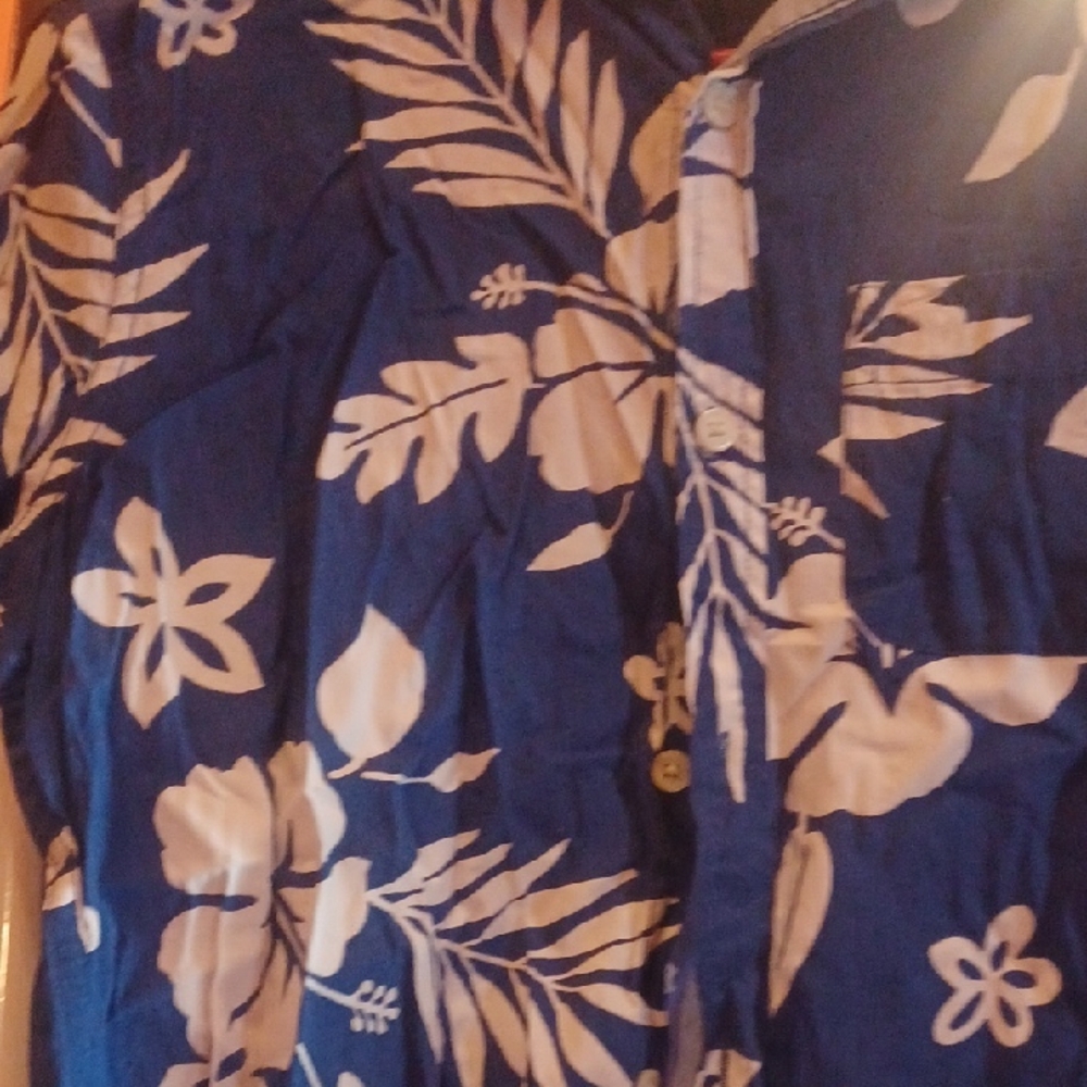 Abercrombie & Fitch Navy and White Floral Shirt